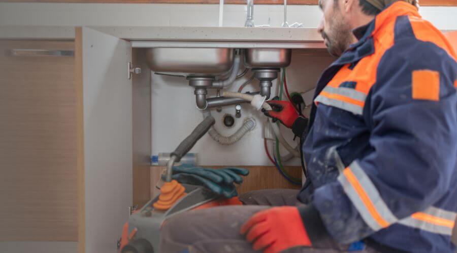 Professional tankless water heater installation services in Georgetown, MS